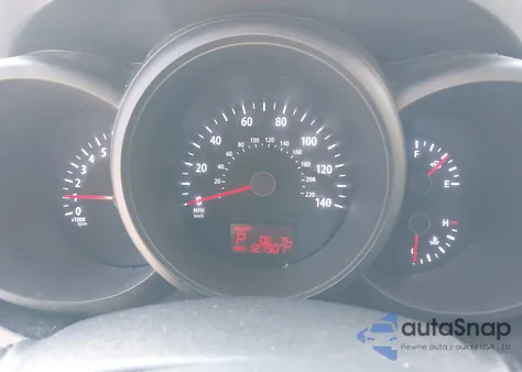 2013 Kia Soul z USA, uszkodzony, nr VIN KNDJT2A58D7635661